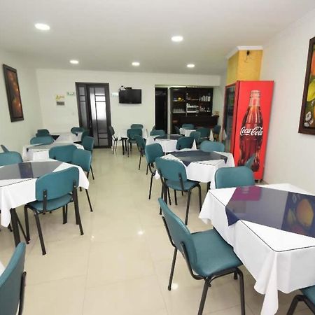 Hotel Zafiro Plaza Tunja Extérieur photo
