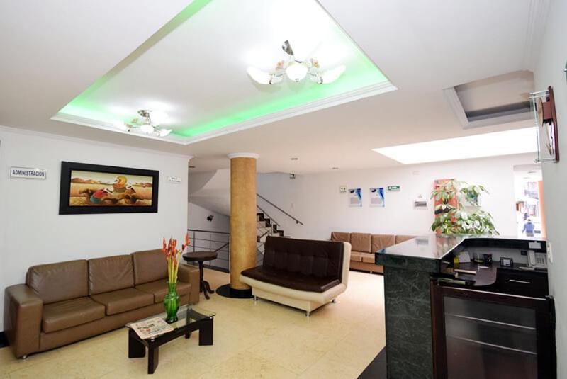 Hotel Zafiro Plaza Tunja Extérieur photo