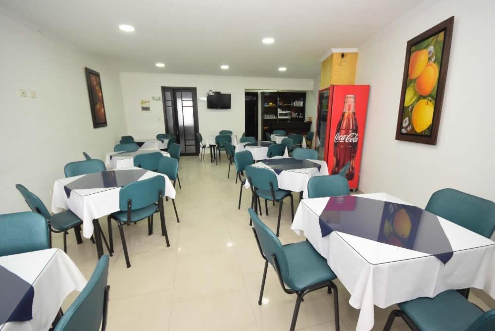 Hotel Zafiro Plaza Tunja Extérieur photo